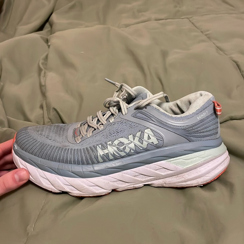 Hoka one one